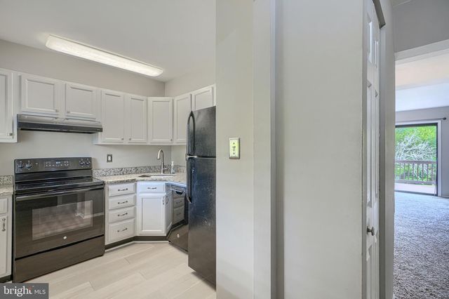 127 BOURBON CT, Baltimore, MD 21234