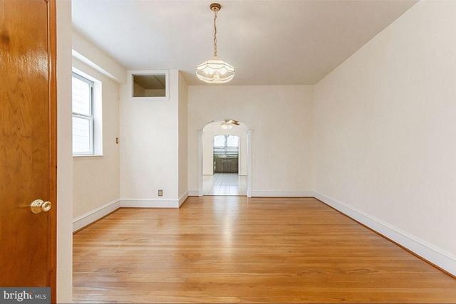 2440 S 13TH ST, Philadelphia, PA 19148