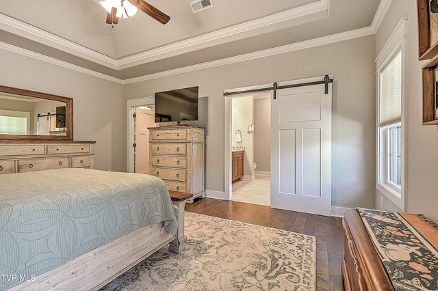 336 Loafers Glory View, Gray, TN 37615