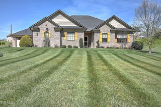 336 Loafers Glory View, Gray, TN 37615