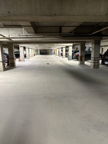 920 Vose Drive 304, Gurnee, IL 60031