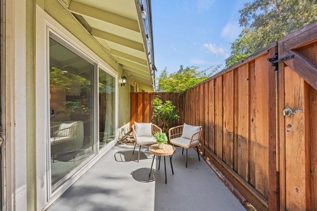5641 Chestnut Common, Fremont, CA 94538
