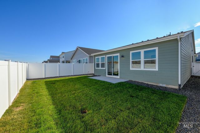 14712 Wing Spread Dr, Caldwell, ID 83607