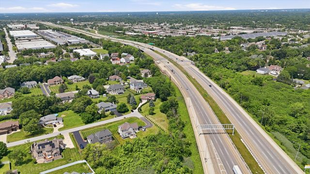 1675 Seward Street, Schaumburg, IL 60172