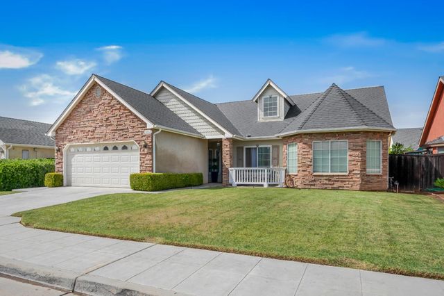6602 E Lowe Avenue, Fresno, CA 93727