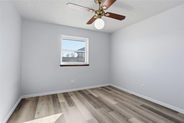 1132 NW 6th Place, Moore, OK 73170