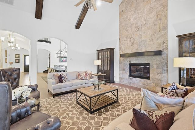 2901 Merryglen Lane, Flower Mound, TX 75022