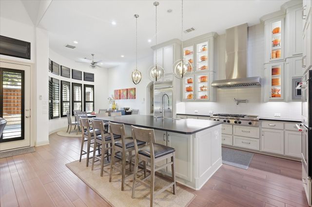 2901 Merryglen Lane, Flower Mound, TX 75022