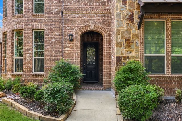 2901 Merryglen Lane, Flower Mound, TX 75022
