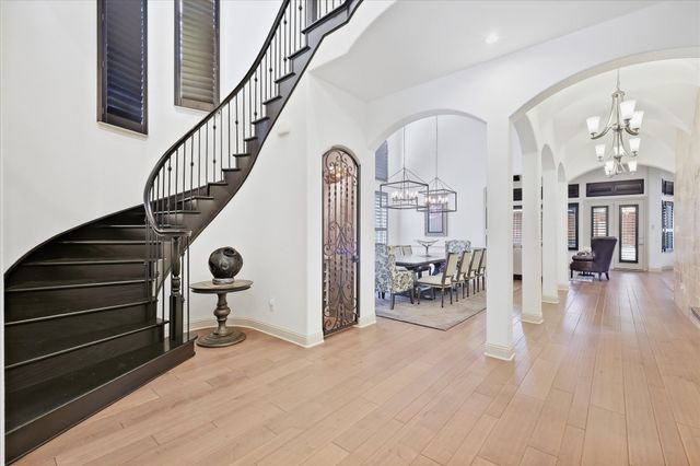 2901 Merryglen Lane, Flower Mound, TX 75022