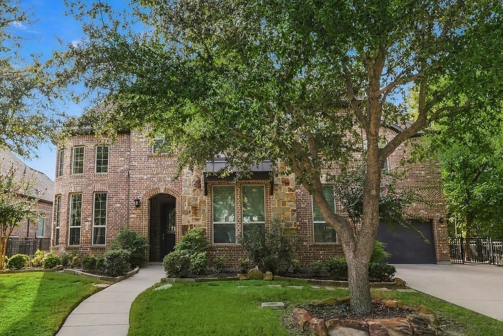 2901 Merryglen Lane, Flower Mound, TX 75022 — photo 2