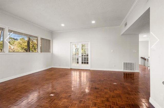 99 April Wind Dr N, Conroe, TX 77356