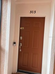 1357 VENEZIA COURT 303, Davenport, FL 33896