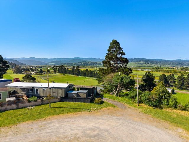 1514 Crest Drive 2, Fortuna, CA 95540