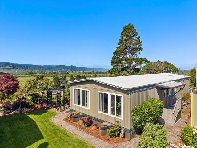 1514 Crest Drive 2, Fortuna, CA 95540