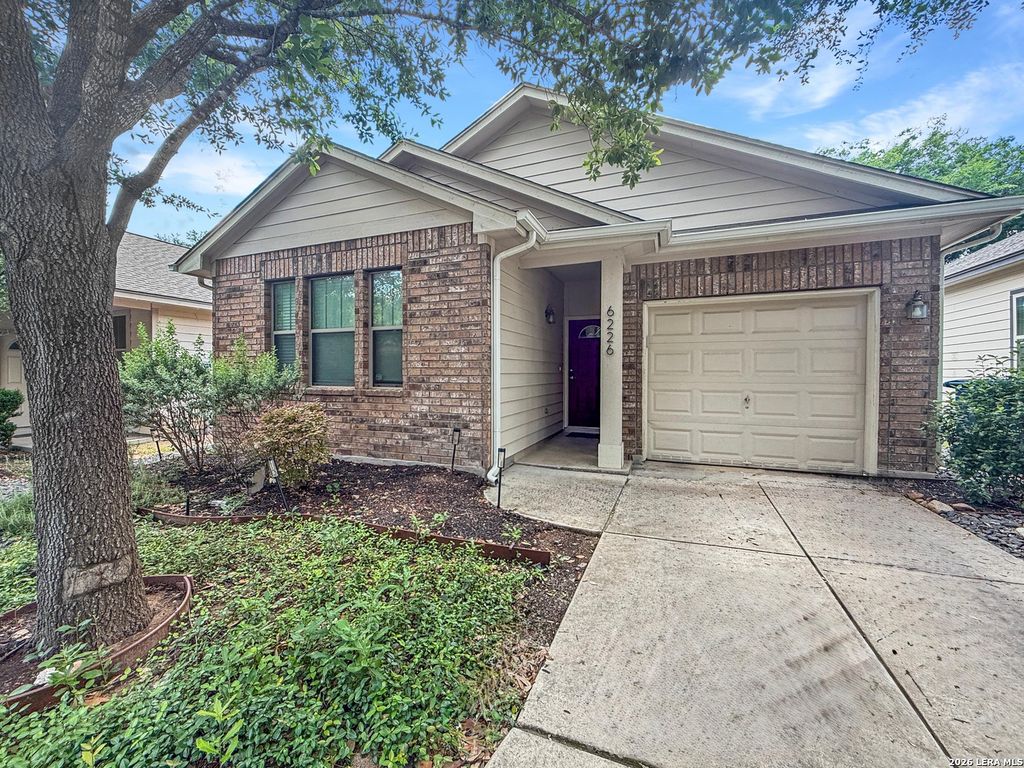 6226 Pecan Tree, San Antonio, TX 78240