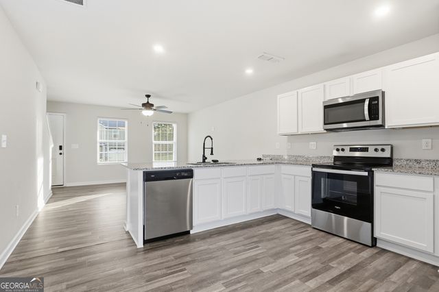 154 Catalpa Road, Milner, GA 30257