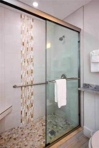 827 E Gulf DR D3, Sanibel, FL 33957