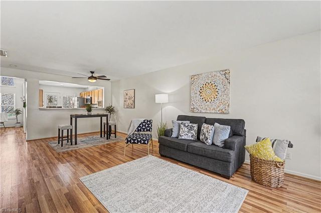 866 Creek Crossing Trail, Whitsett, NC 27377