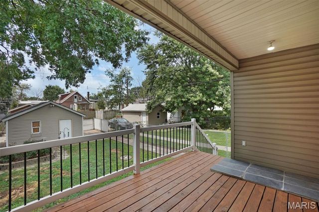 4436 Itaska, St Louis, MO 63116