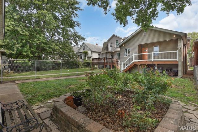 4436 Itaska, St Louis, MO 63116