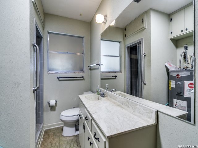 135 WALNUT GROVE RD, Boerne, TX 78006