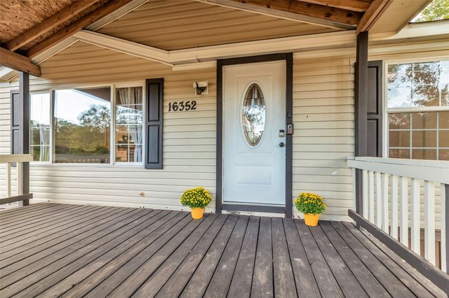 16352 Crockett Crossing, Conroe, TX 77303