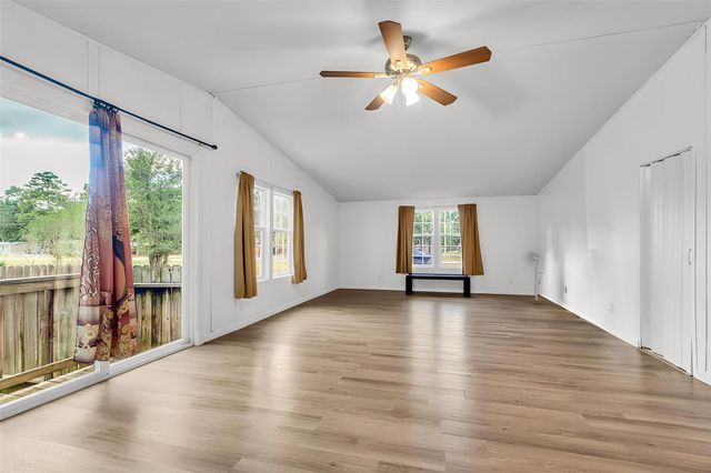 16352 Crockett Crossing, Conroe, TX 77303