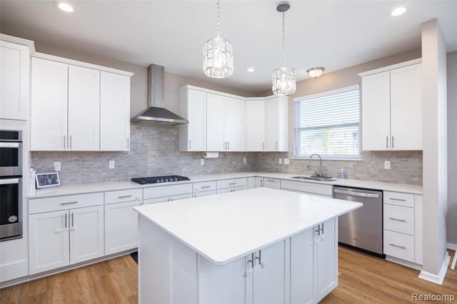 50610 Steed Drive, Canton, MI 48187