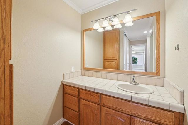 1460 Regalo Court, San Jose, CA 95128