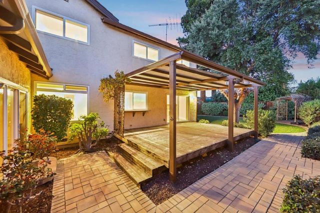 1460 Regalo Court, San Jose, CA 95128
