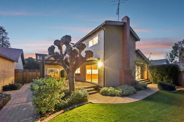 1460 Regalo Court, San Jose, CA 95128