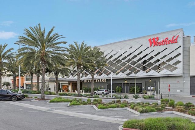 1460 Regalo Court, San Jose, CA 95128