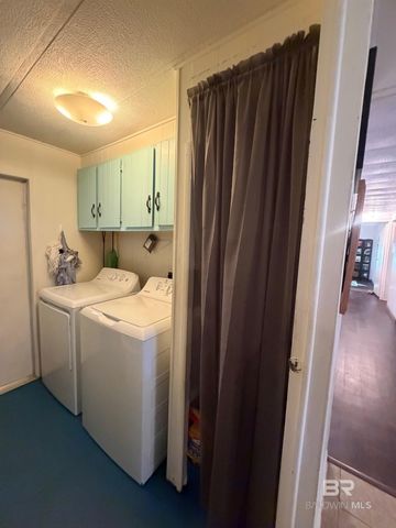 1430 Ridgewood Drive, Lillian, AL 36549