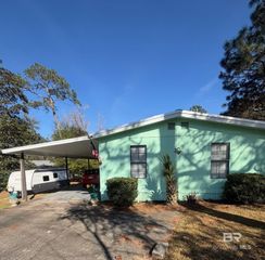 1430 Ridgewood Drive, Lillian, AL 36549