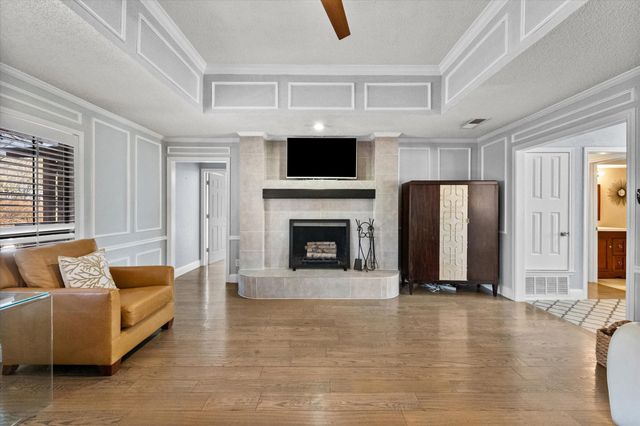 815 Kathrine Court, Cedar Hill, TX 75104