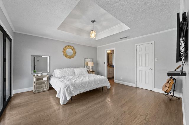 815 Kathrine Court, Cedar Hill, TX 75104