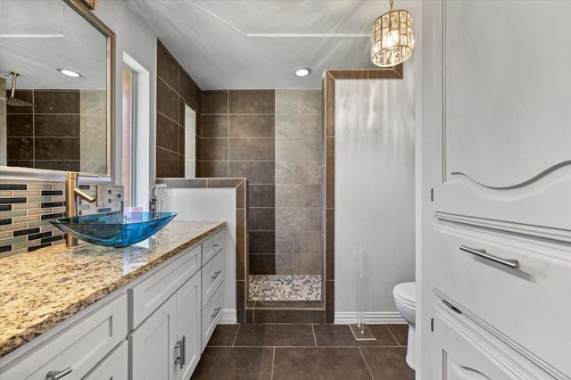 815 Kathrine Court, Cedar Hill, TX 75104