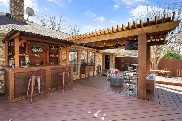 815 Kathrine Court, Cedar Hill, TX 75104