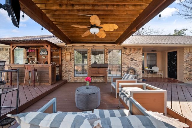 815 Kathrine Court, Cedar Hill, TX 75104