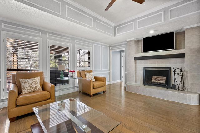 815 Kathrine Court, Cedar Hill, TX 75104