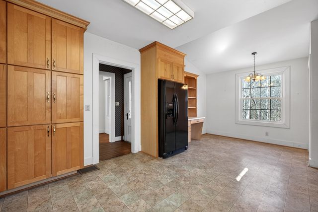 314 Westwood Dr, Mcminnville, TN 37110