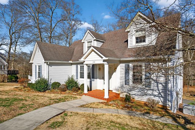 314 Westwood Dr, Mcminnville, TN 37110