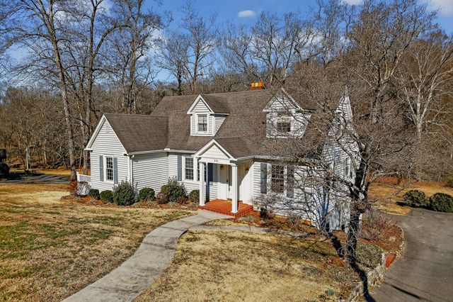 314 Westwood Dr, Mcminnville, TN 37110