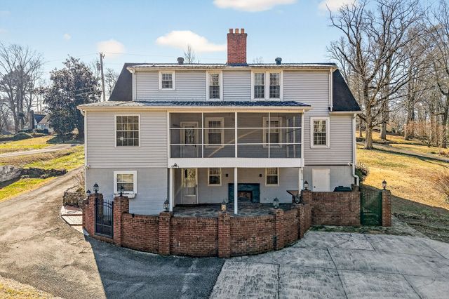 314 Westwood Dr, Mcminnville, TN 37110