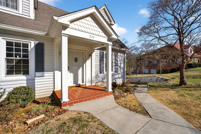 314 Westwood Dr, Mcminnville, TN 37110