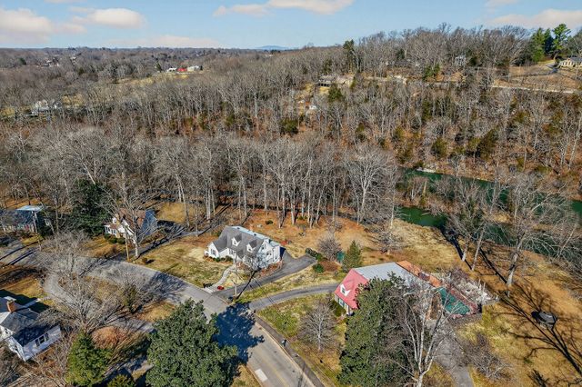 314 Westwood Dr, Mcminnville, TN 37110