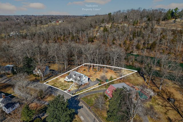 314 Westwood Dr, Mcminnville, TN 37110