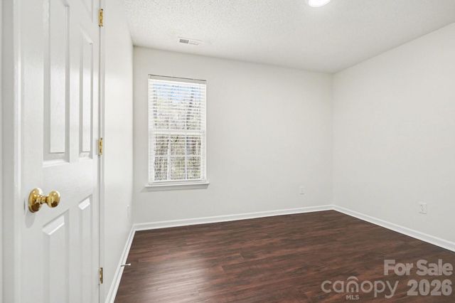 6308 Dumont Lane, Charlotte, NC 28269