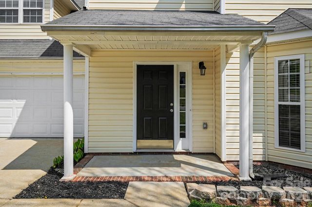 6308 Dumont Lane, Charlotte, NC 28269